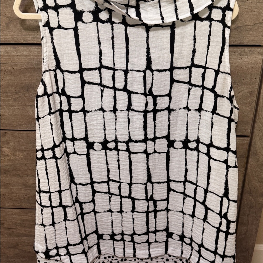 Habitat Black and White Grid Pattern Hoodie